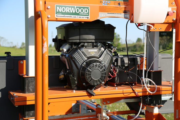 Norwood 16.9 kW Petrol Engine for Lumber Max HD 38