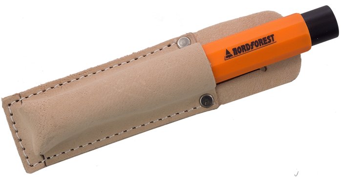 Leather chalk holder