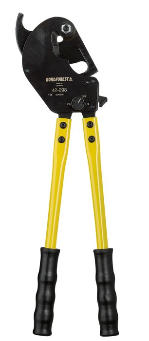Nordforest two handed cable cutters S20