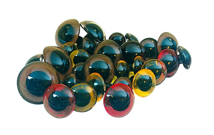 Plastic Eyes