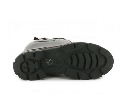 Zābaki Chiruca Balmoral