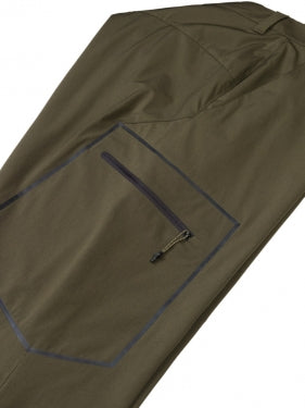 Bikses Seelandes Hawker Trek, Priežu zaļas