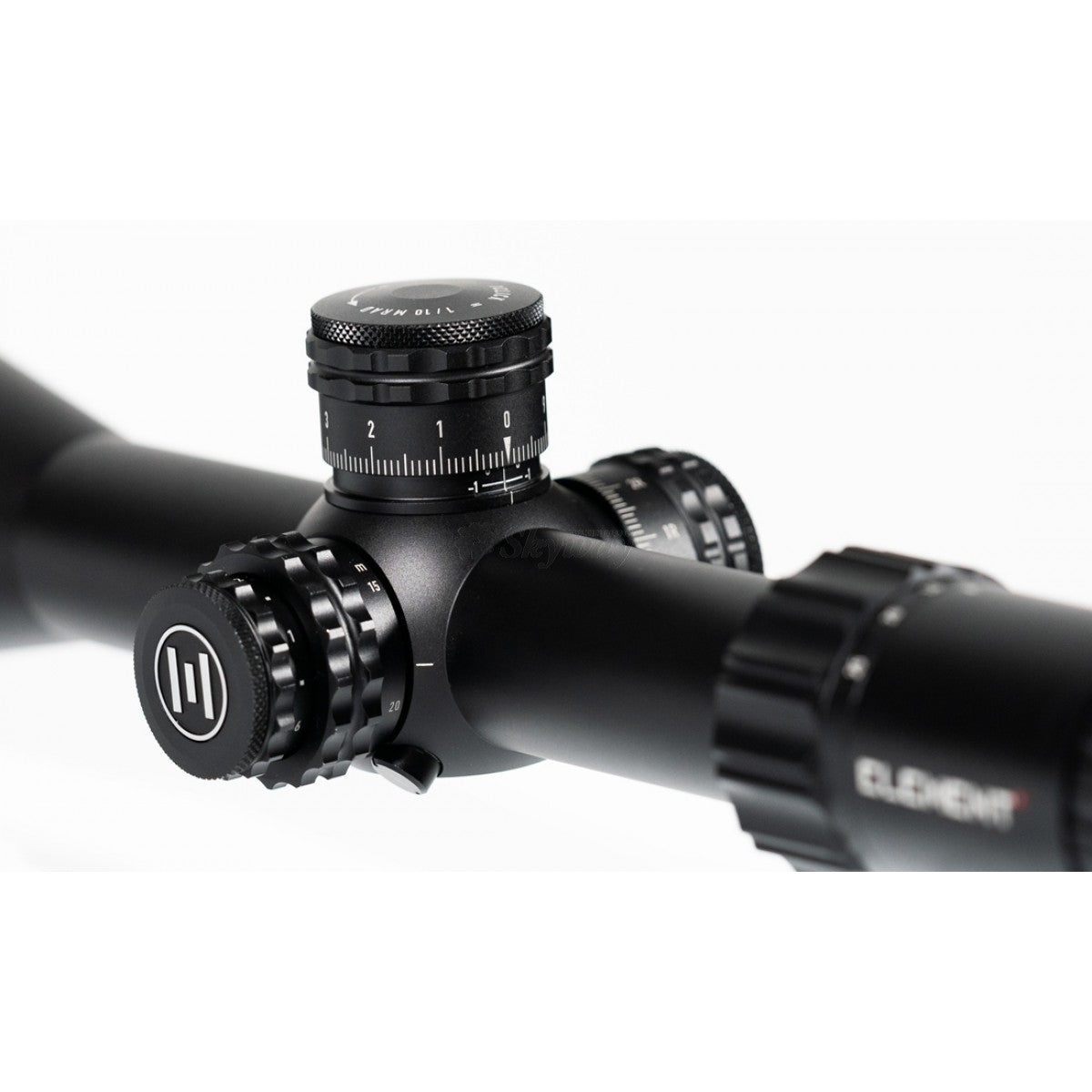 Tēmeklis TITAN 5-25X56 FFP APR-1D MRAD ELEMENT OPTICS